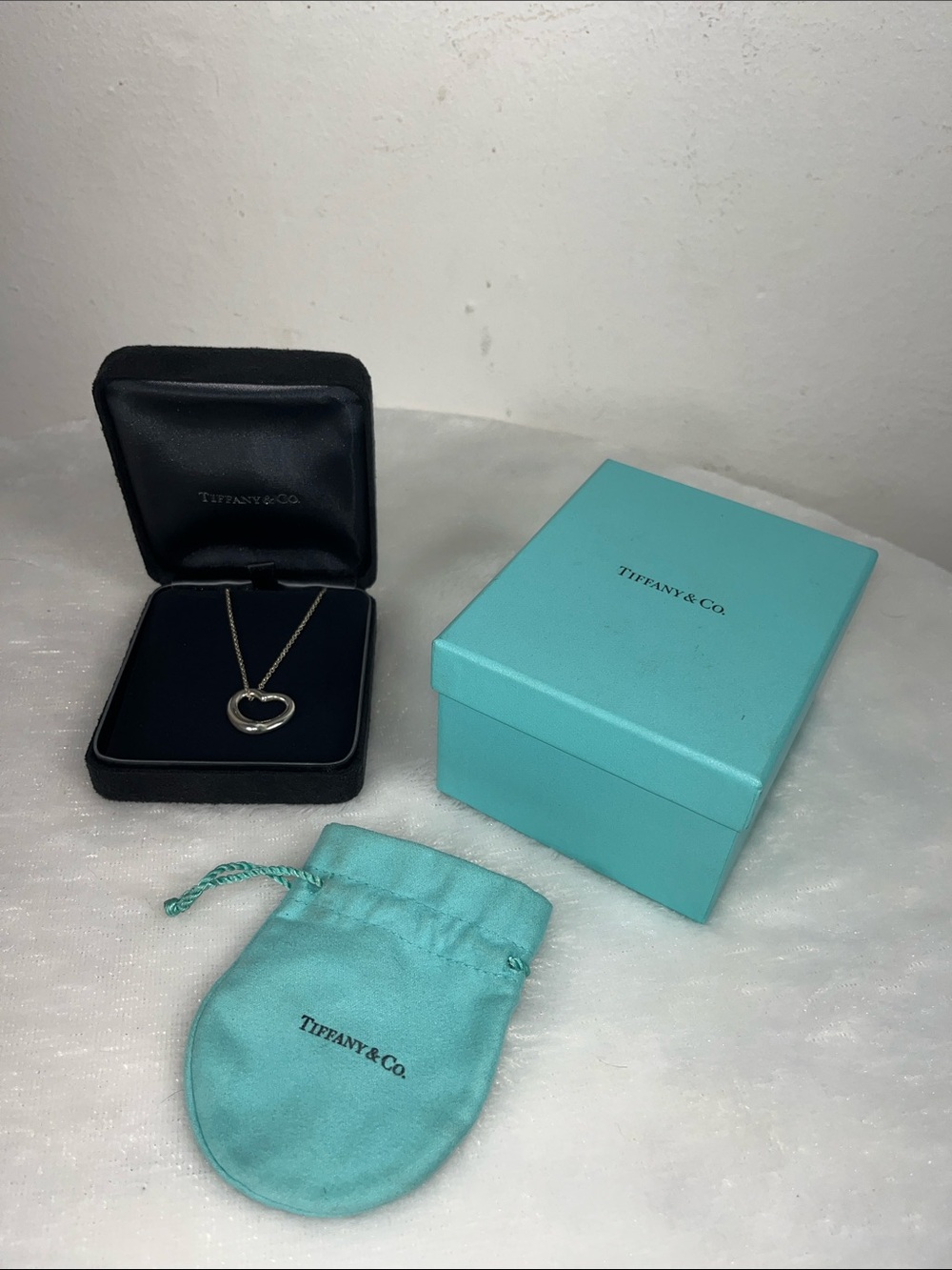Tiffany & Co. ELSA PERETTI Silver Open Heart Pendant & Necklace